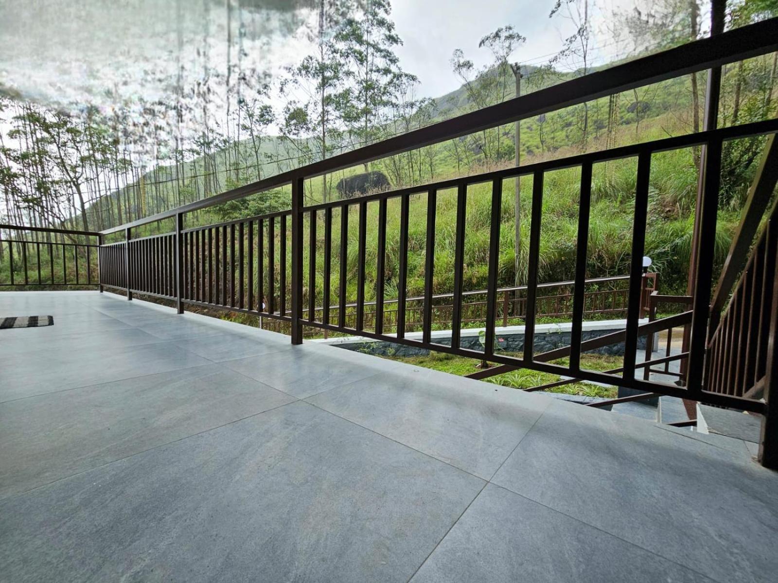 Bed and Breakfast Rock And Mist Munnar Devikolam Exterior foto